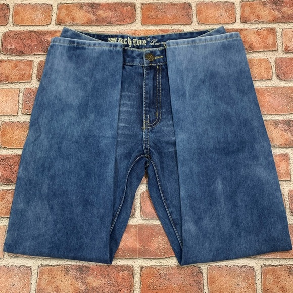 Machine patched woman’s jeans. Size 26 - Picture 2 of 12